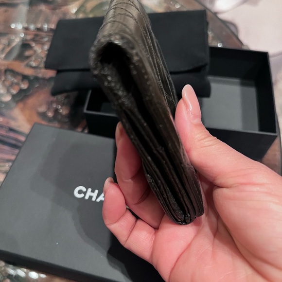Authentic Vintage Chanel Wallet - Picture 13 of 13